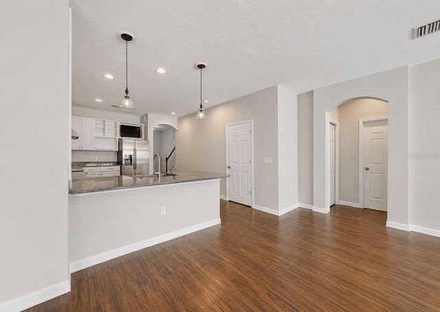 13101 DONE GROVEN DRIVE, Dover, FL 33527
