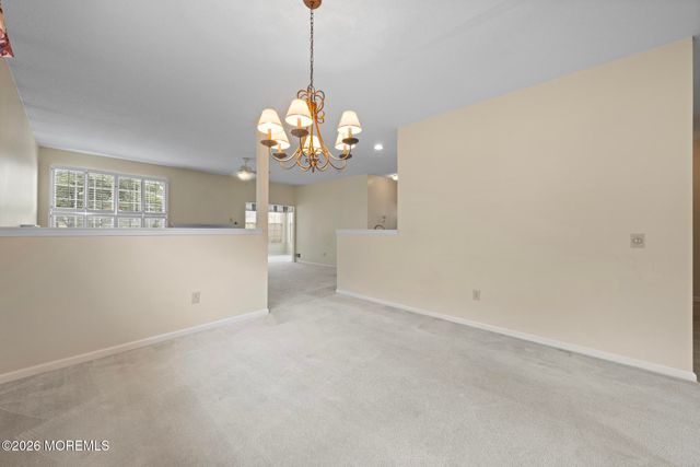 88 Robin Lane, Barnegat, NJ 08005