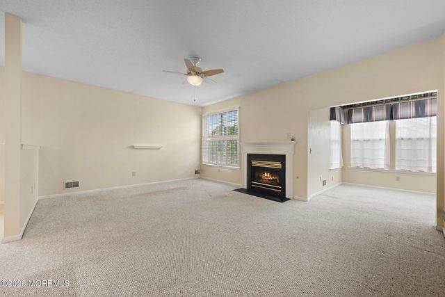 88 Robin Lane, Barnegat, NJ 08005