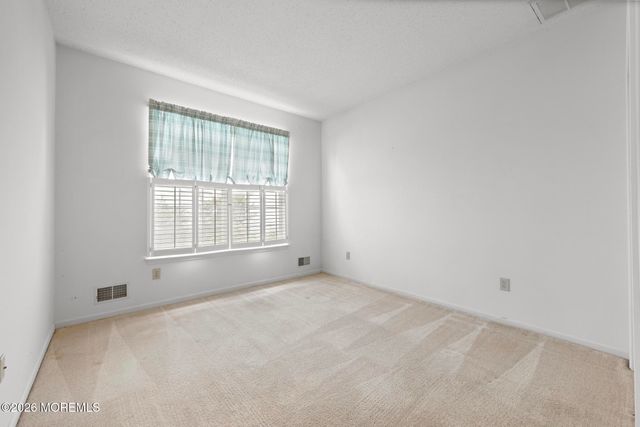 88 Robin Lane, Barnegat, NJ 08005