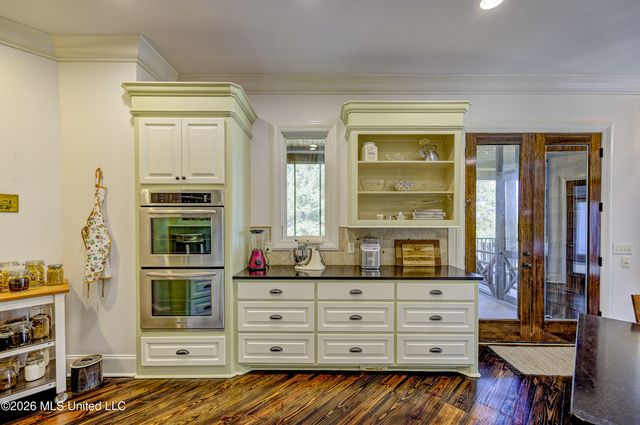 626 Cedar Hill Road, Flora, MS 39071