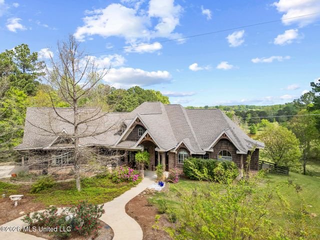 626 Cedar Hill Road, Flora, MS 39071