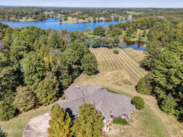 626 Cedar Hill Road, Flora, MS 39071