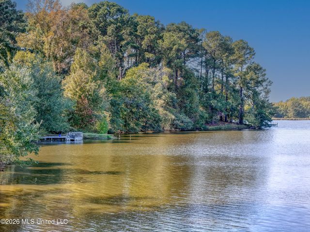 626 Cedar Hill Road, Flora, MS 39071