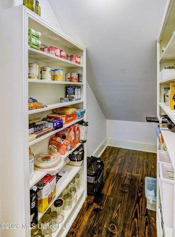 626 Cedar Hill Road, Flora, MS 39071