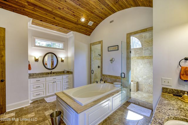 626 Cedar Hill Road, Flora, MS 39071