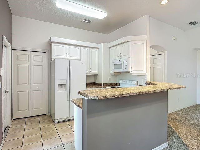 8 RIVERVIEW PLACE, Palm Coast, FL 32164