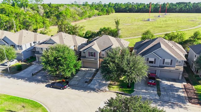 2831 Hackamore Hollow Lane, Houston, TX 77014