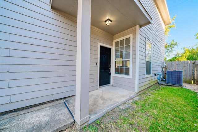 2831 Hackamore Hollow Lane, Houston, TX 77014