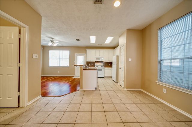 2831 Hackamore Hollow Lane, Houston, TX 77014