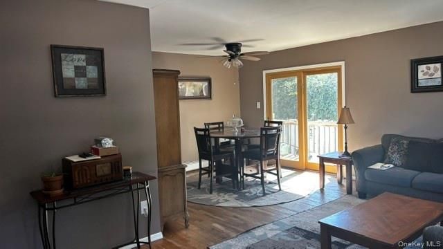 12 Chance Place, West Babylon, NY 11704