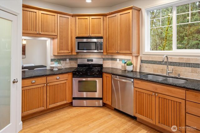 19540 159th Place NE, Woodinville, WA 98072