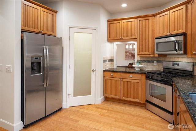 19540 159th Place NE, Woodinville, WA 98072