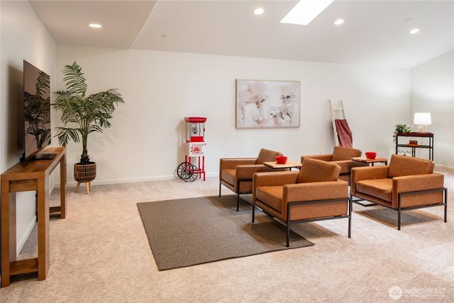 19540 159th Place NE, Woodinville, WA 98072