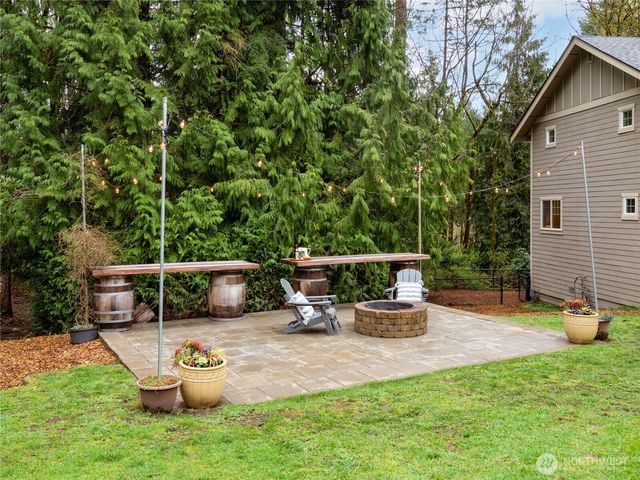 19540 159th Place NE, Woodinville, WA 98072
