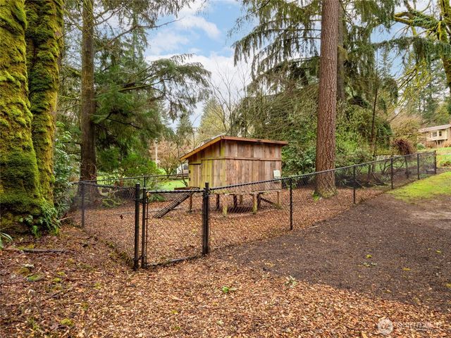 19540 159th Place NE, Woodinville, WA 98072