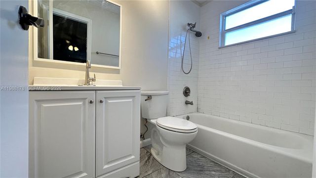 8450 NW 26th St 8450, Sunrise, FL 33322