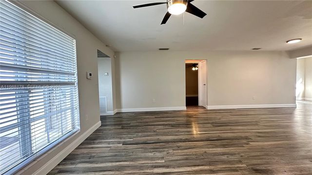 8450 NW 26th St 8450, Sunrise, FL 33322