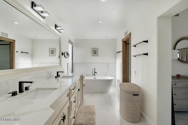 32026 Canterhill Place, Westlake Village, CA 91361