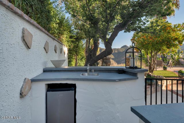32026 Canterhill Place, Westlake Village, CA 91361