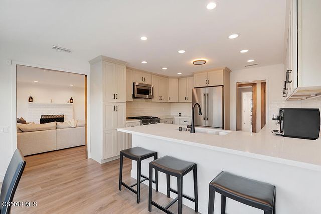 32026 Canterhill Place, Westlake Village, CA 91361
