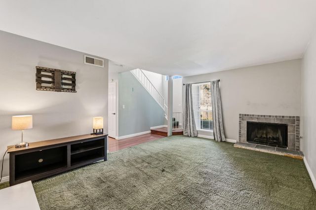 1465 Mayflower Way, Clovis, CA 93612