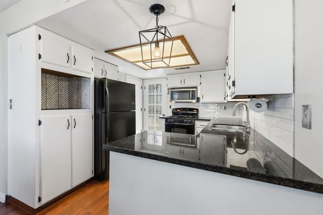 1465 Mayflower Way, Clovis, CA 93612