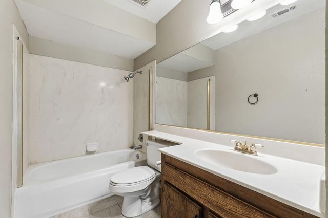 1465 Mayflower Way, Clovis, CA 93612