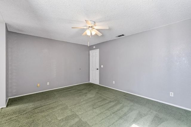 1465 Mayflower Way, Clovis, CA 93612