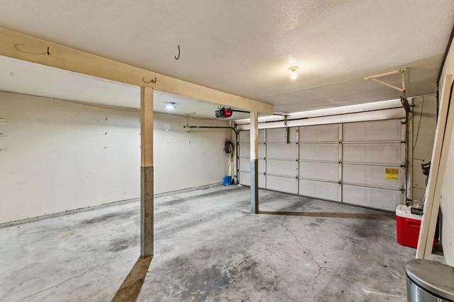 1465 Mayflower Way, Clovis, CA 93612