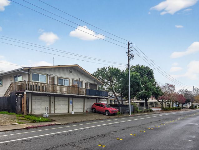 409 W 18Th St B, Antioch, CA 94509