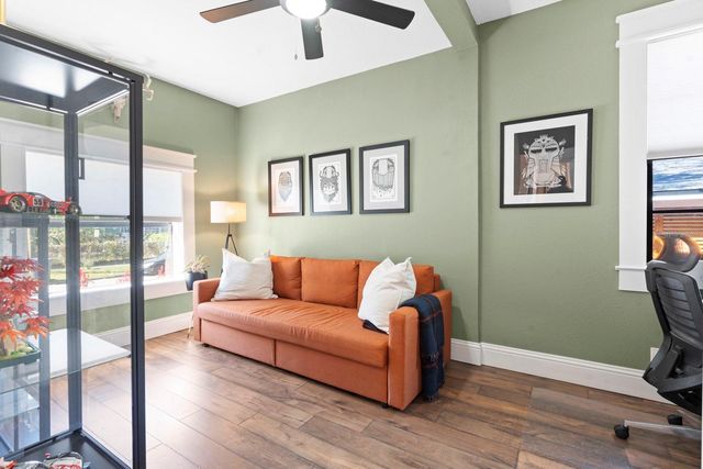 200 E FERN STREET, Tampa, FL 33604