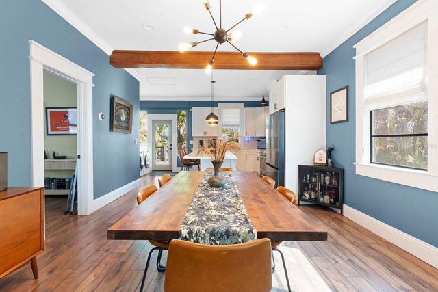 200 E FERN STREET, Tampa, FL 33604