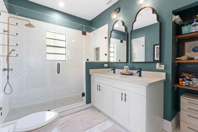 200 E FERN STREET, Tampa, FL 33604