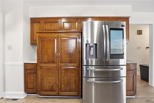 1308 SE 7TH Street, Lee's Summit, MO 64063