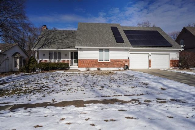 1308 SE 7TH Street, Lee's Summit, MO 64063