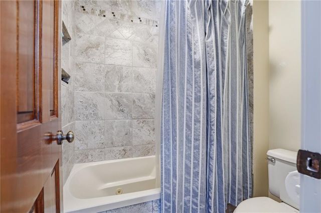 1308 SE 7TH Street, Lee's Summit, MO 64063