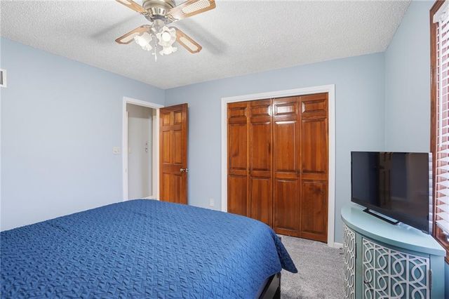 1308 SE 7TH Street, Lee's Summit, MO 64063