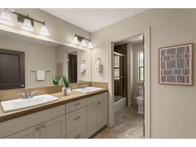 10071 Sw 8TH Pl, Portland, OR 97219