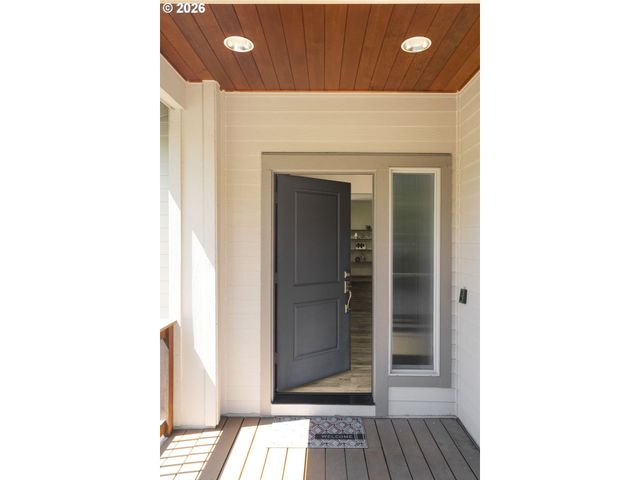 10071 Sw 8TH Pl, Portland, OR 97219