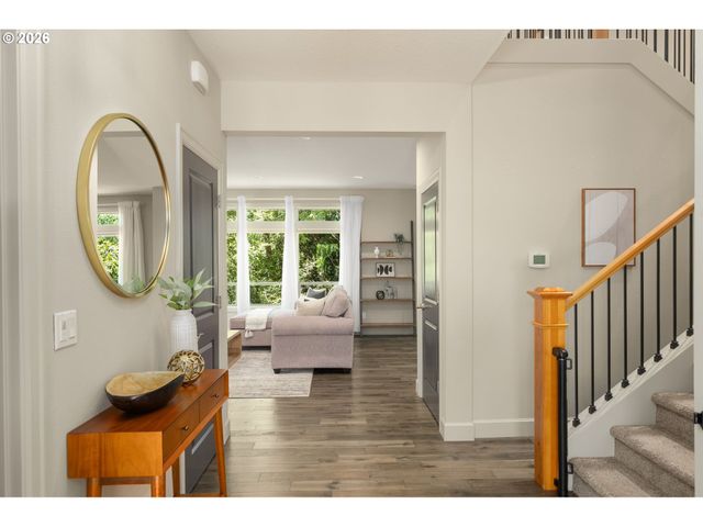 10071 Sw 8TH Pl, Portland, OR 97219