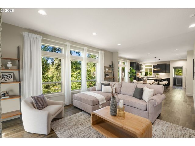 10071 Sw 8TH Pl, Portland, OR 97219