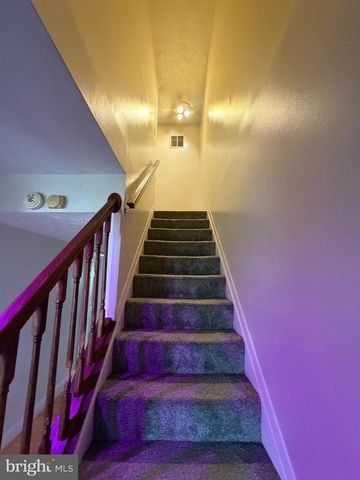 1391 IRONWOOD ST, Woodbridge, VA 22191