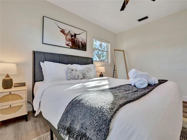 4002 W OKLAHOMA AVENUE, Tampa, FL 33616