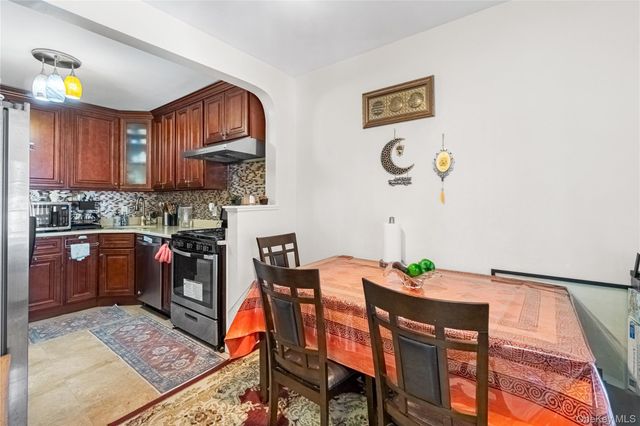 203-10 Murdock Avenue, Saint Albans, NY 11412