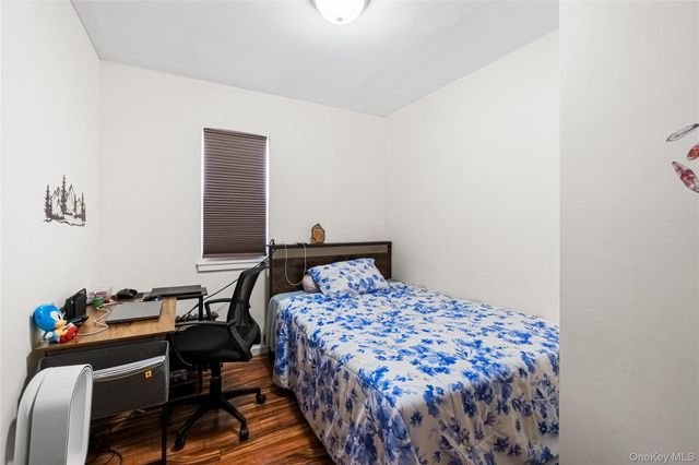 203-10 Murdock Avenue, Saint Albans, NY 11412