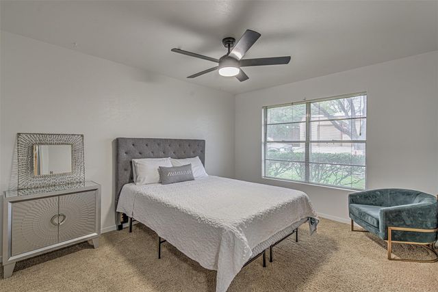 5304 Bedford ST, Kingsland, TX 78639
