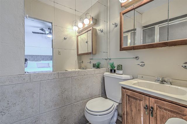 5304 Bedford ST, Kingsland, TX 78639