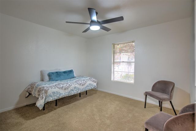 5304 Bedford ST, Kingsland, TX 78639