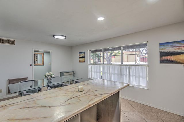 5304 Bedford ST, Kingsland, TX 78639